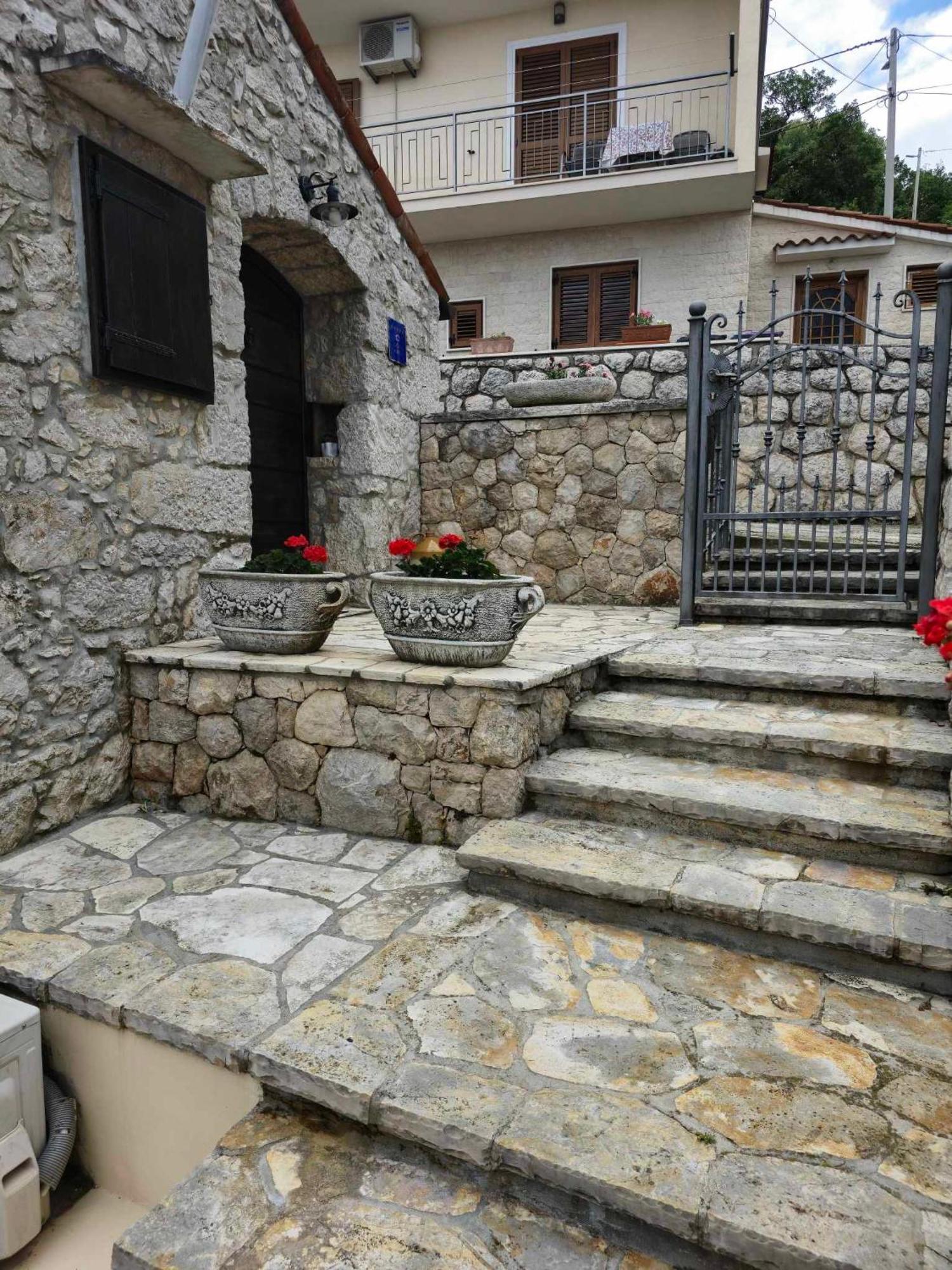 Villa Kuca Za Odmor Ameli Mošćenička Draga Exterior foto