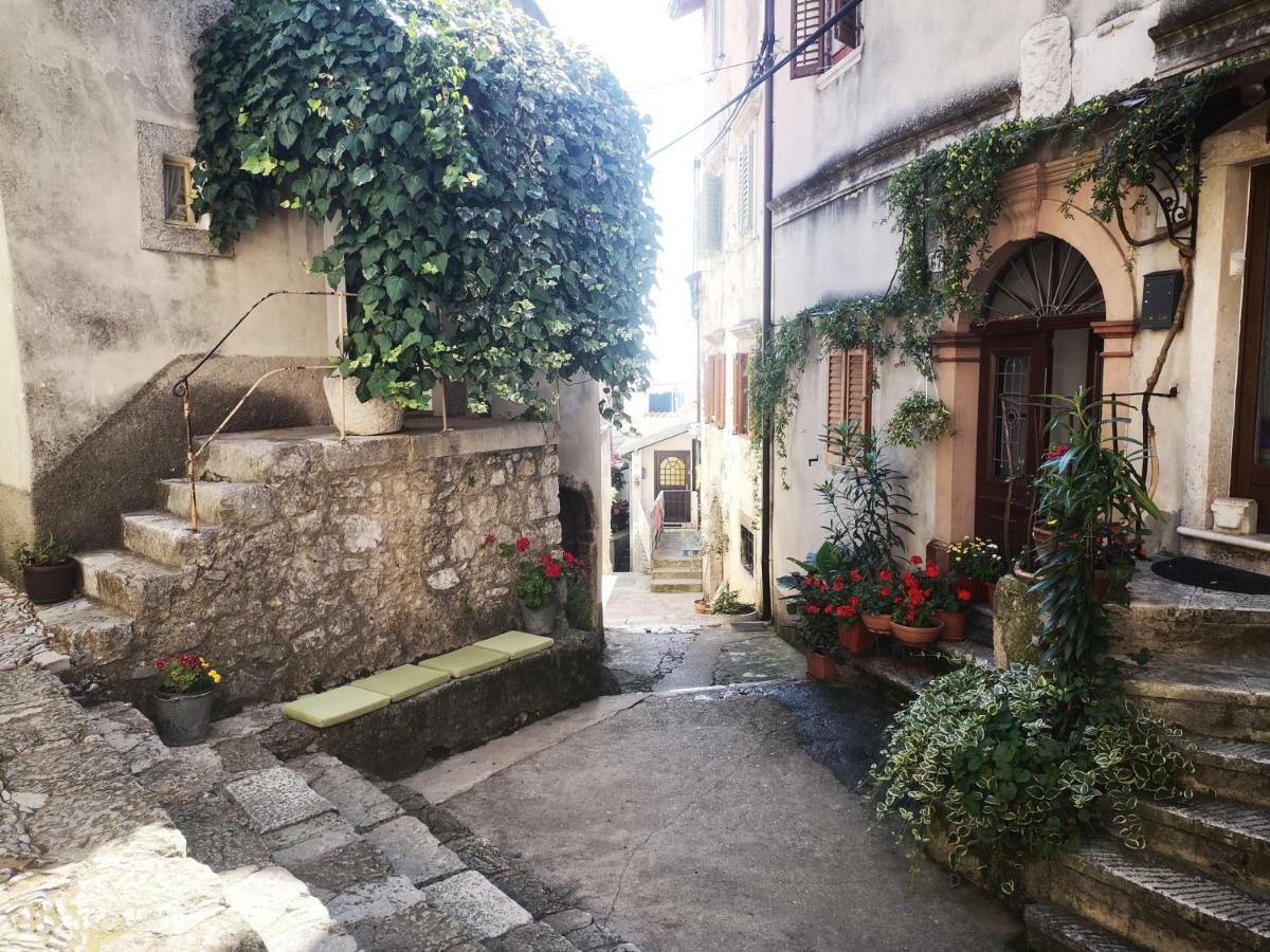Villa Kuca Za Odmor Ameli Mošćenička Draga Exterior foto